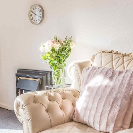 Pass The Keys Comfortable 3 Bed In Central Bowness With Parking Windermere Exterior foto